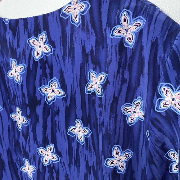 Graver Studio 2XL Button up Blue Print Top Relaxed - Picture 9 of 10